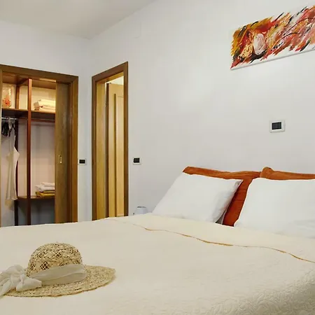 Apartment Kris Umag Exterior foto